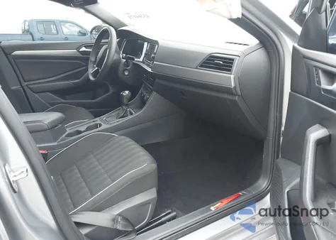 2023 Volkswagen Jetta 1.5T Sport z USA, uszkodzony, nr VIN 3VWBM7BU5PM059250